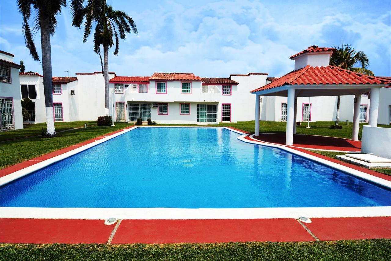 Hominngbird Villa Acapulco