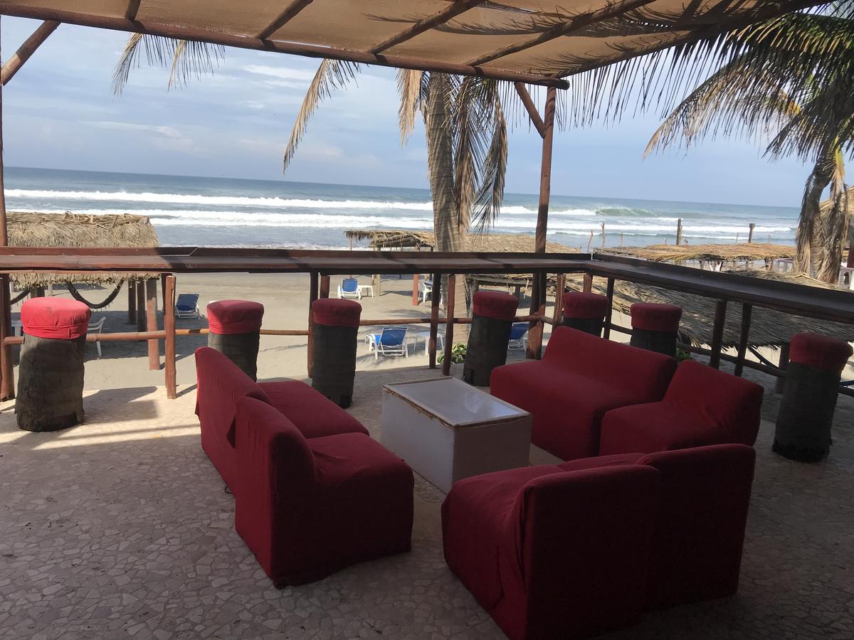 Hotel Casa De Olas Surf & Club