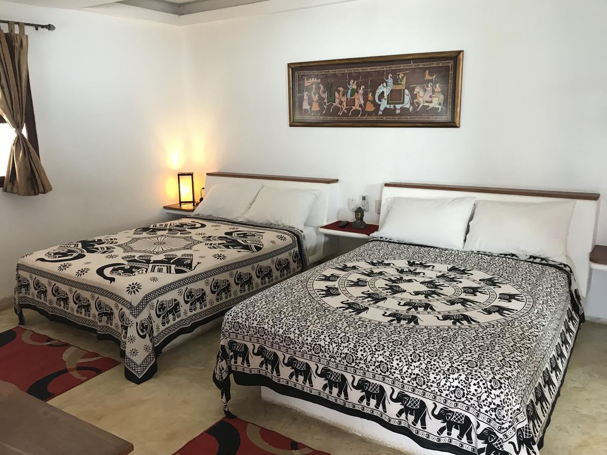 Casa De Olas Surf & Club 2* Acapulco