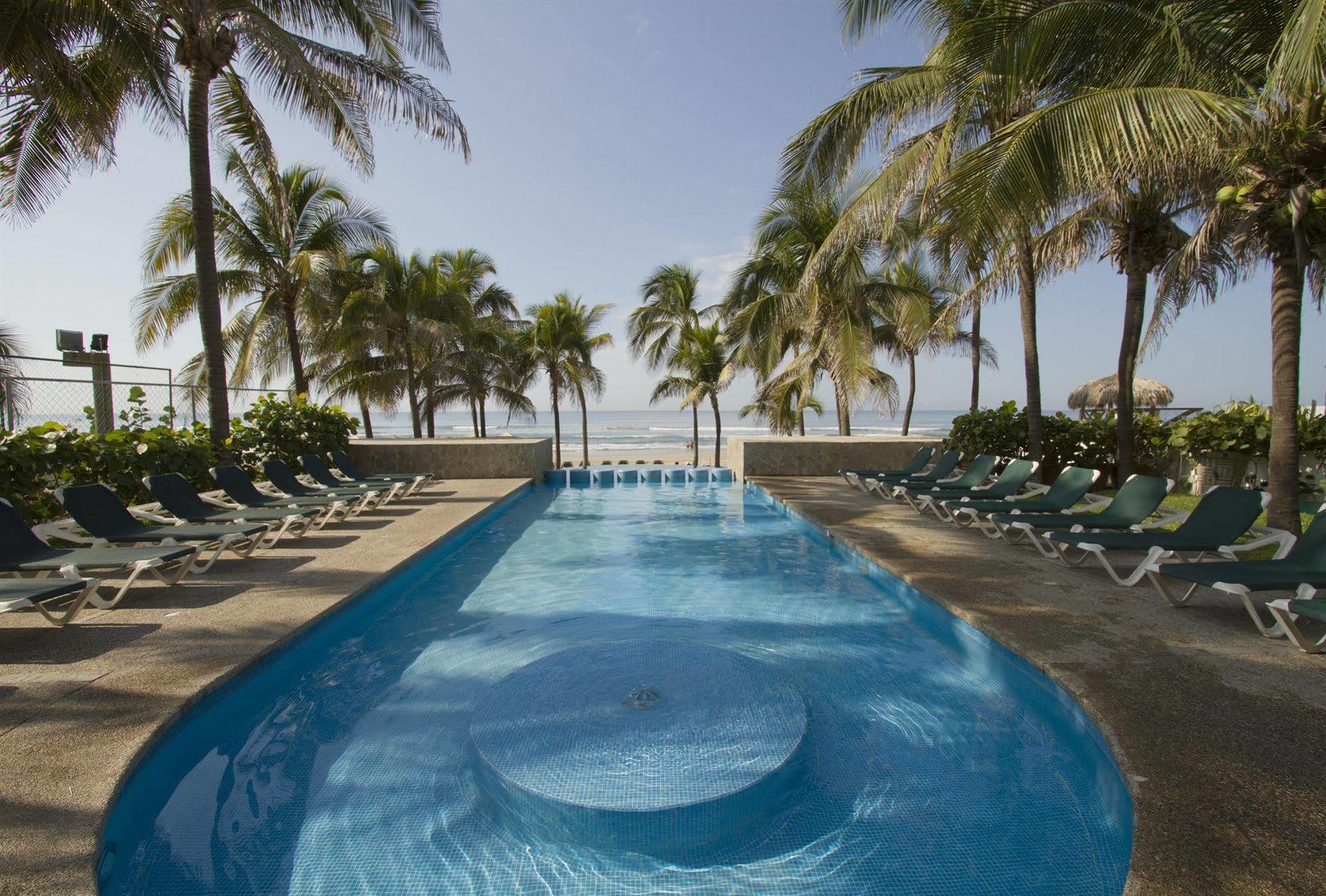Ocean Breeze Resort