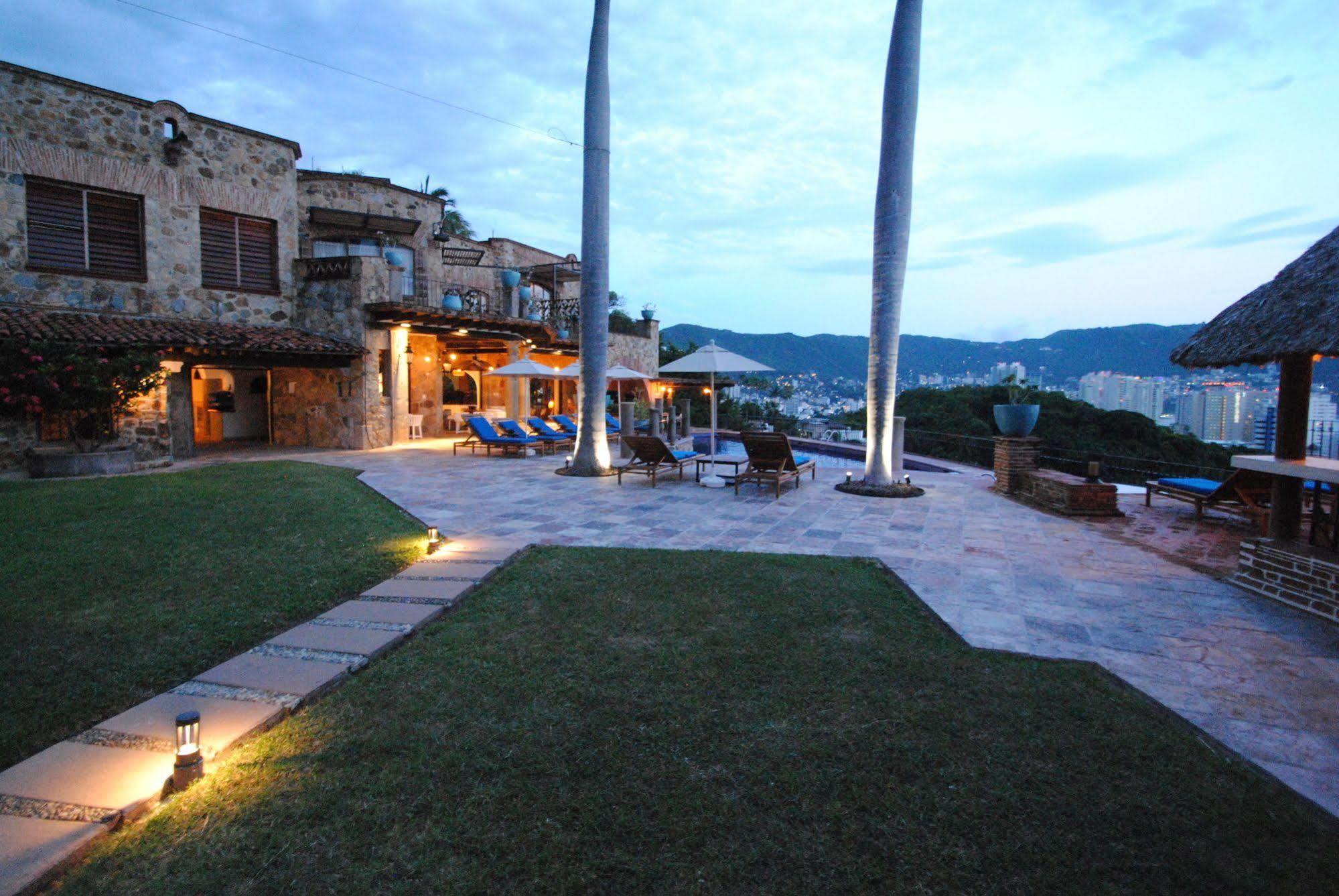 Villavera 2*