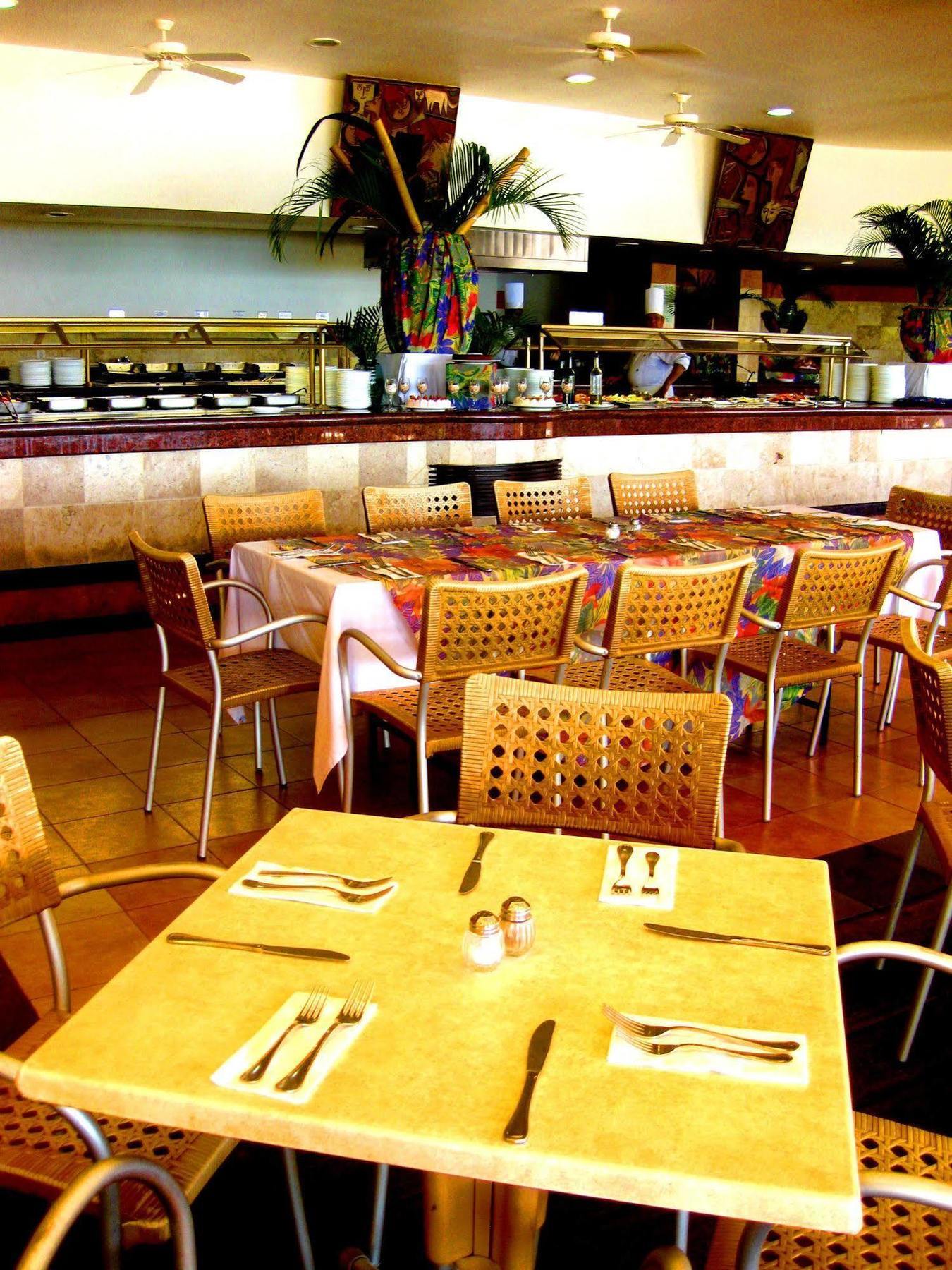 Golden Inclusive By Gran Plaza Hotel