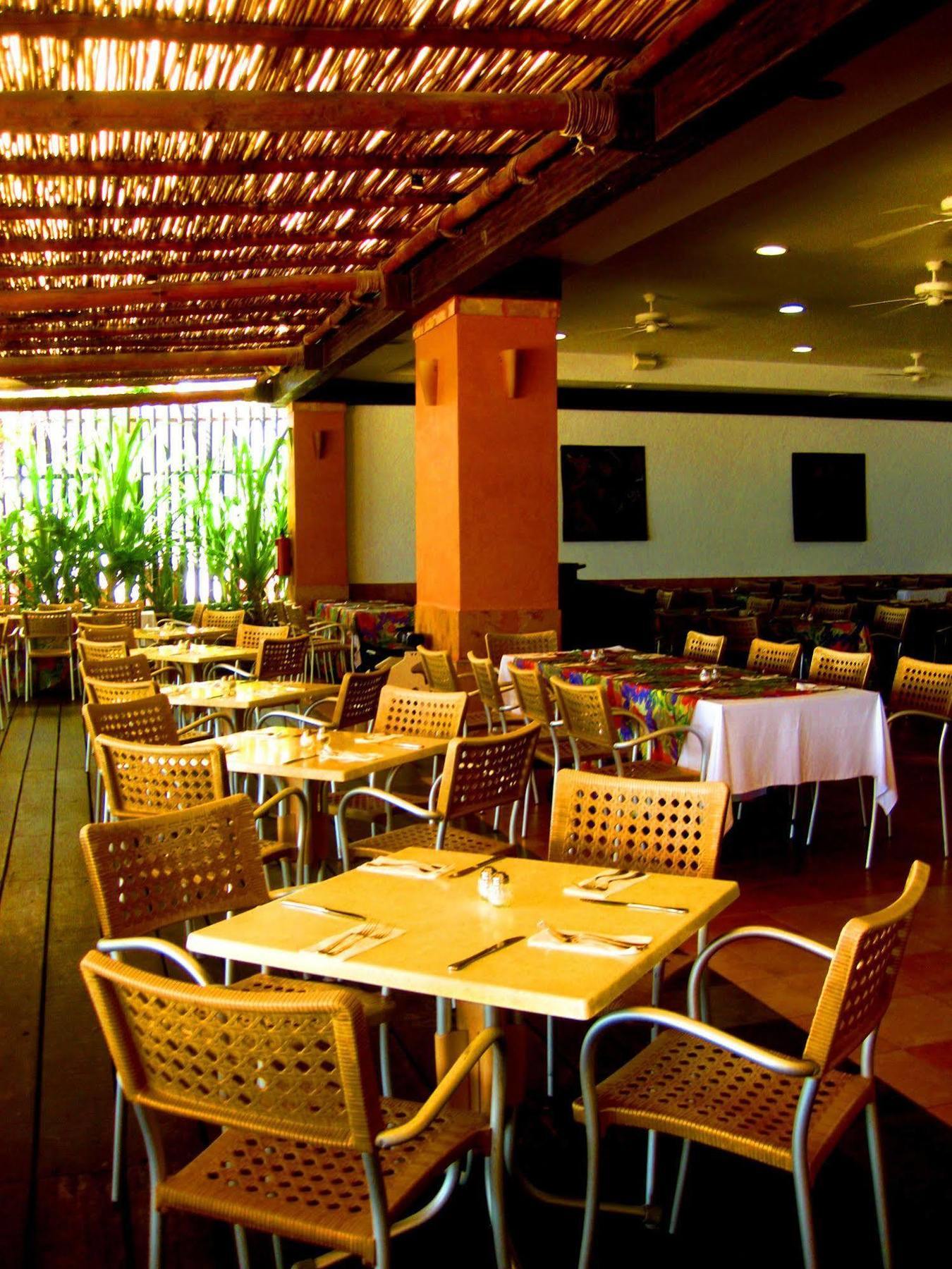 Hotel Golden Inclusive By Gran Plaza 4*