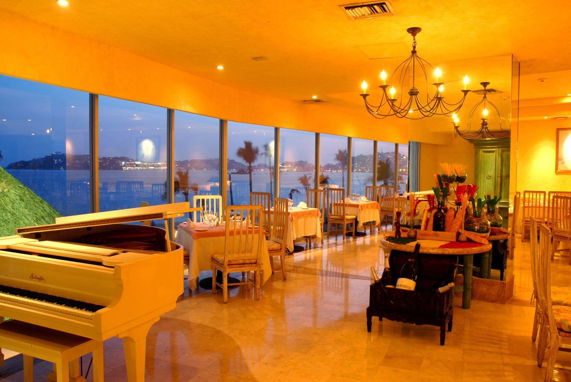 Golden Inclusive By Gran Plaza 4* Acapulco