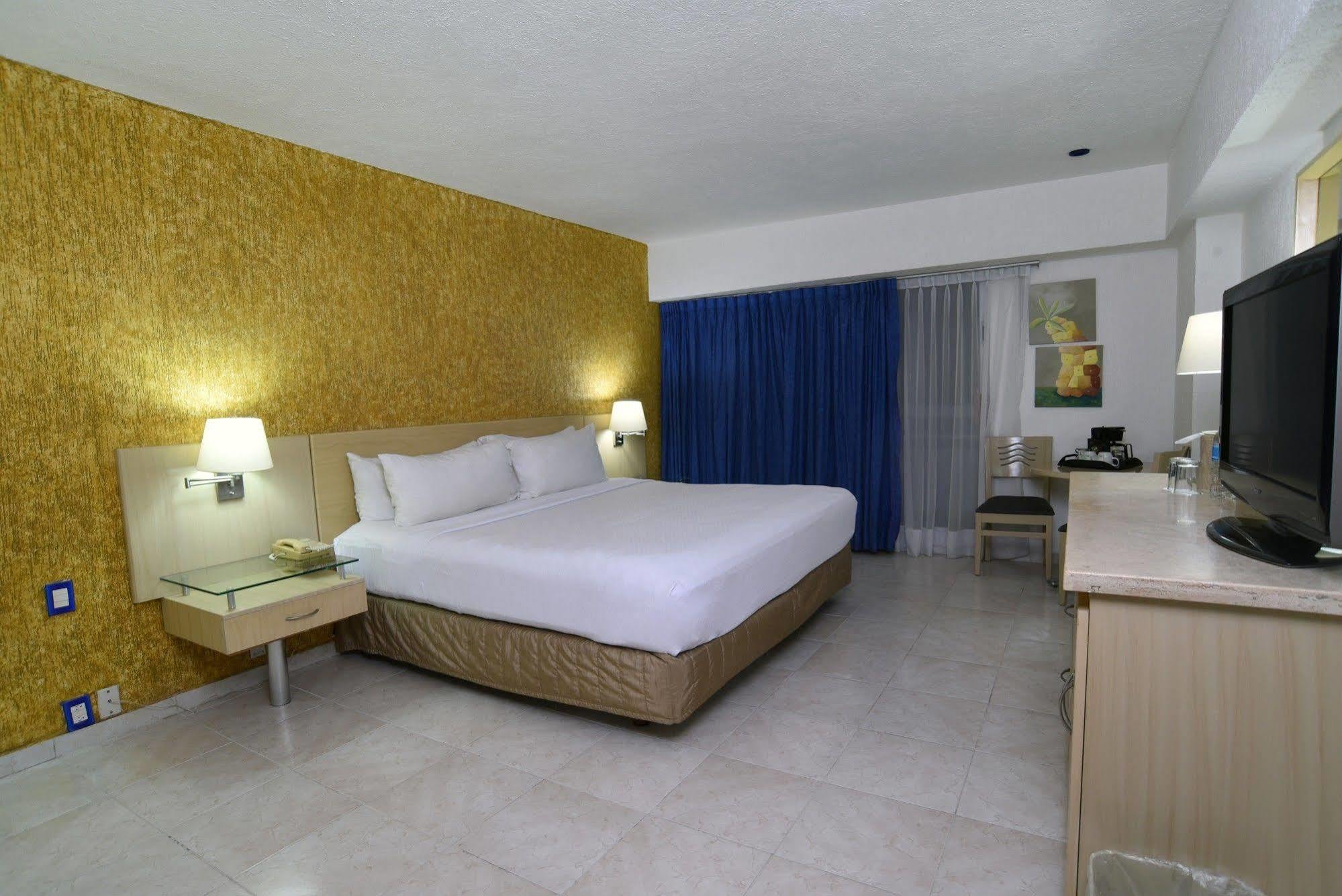 Golden Inclusive By Gran Plaza Hotel