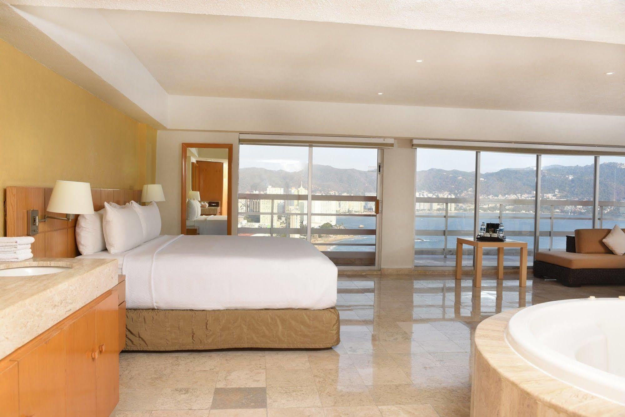 Golden Inclusive By Gran Plaza 4*