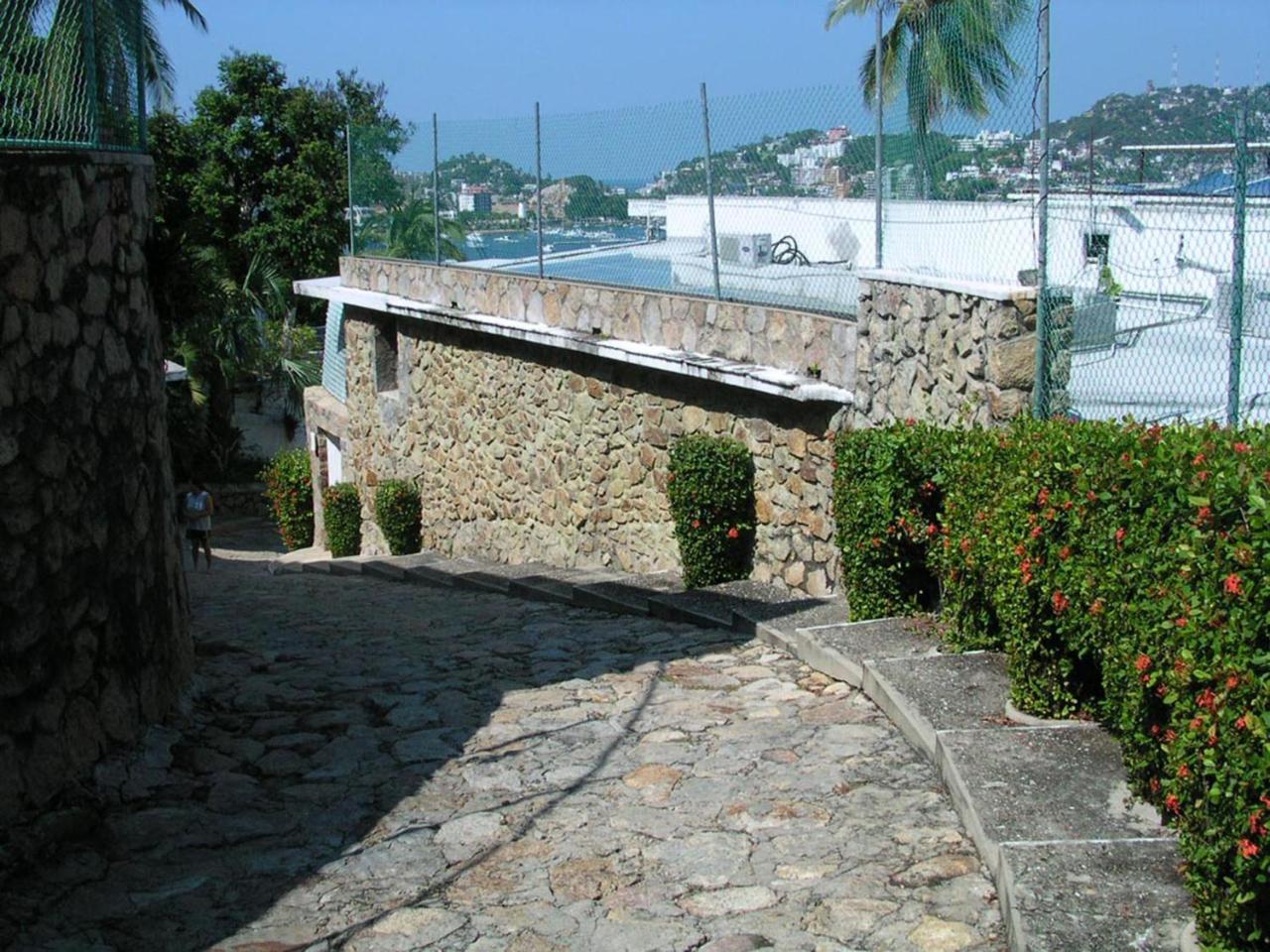 Pensión Pier D Luna 2*