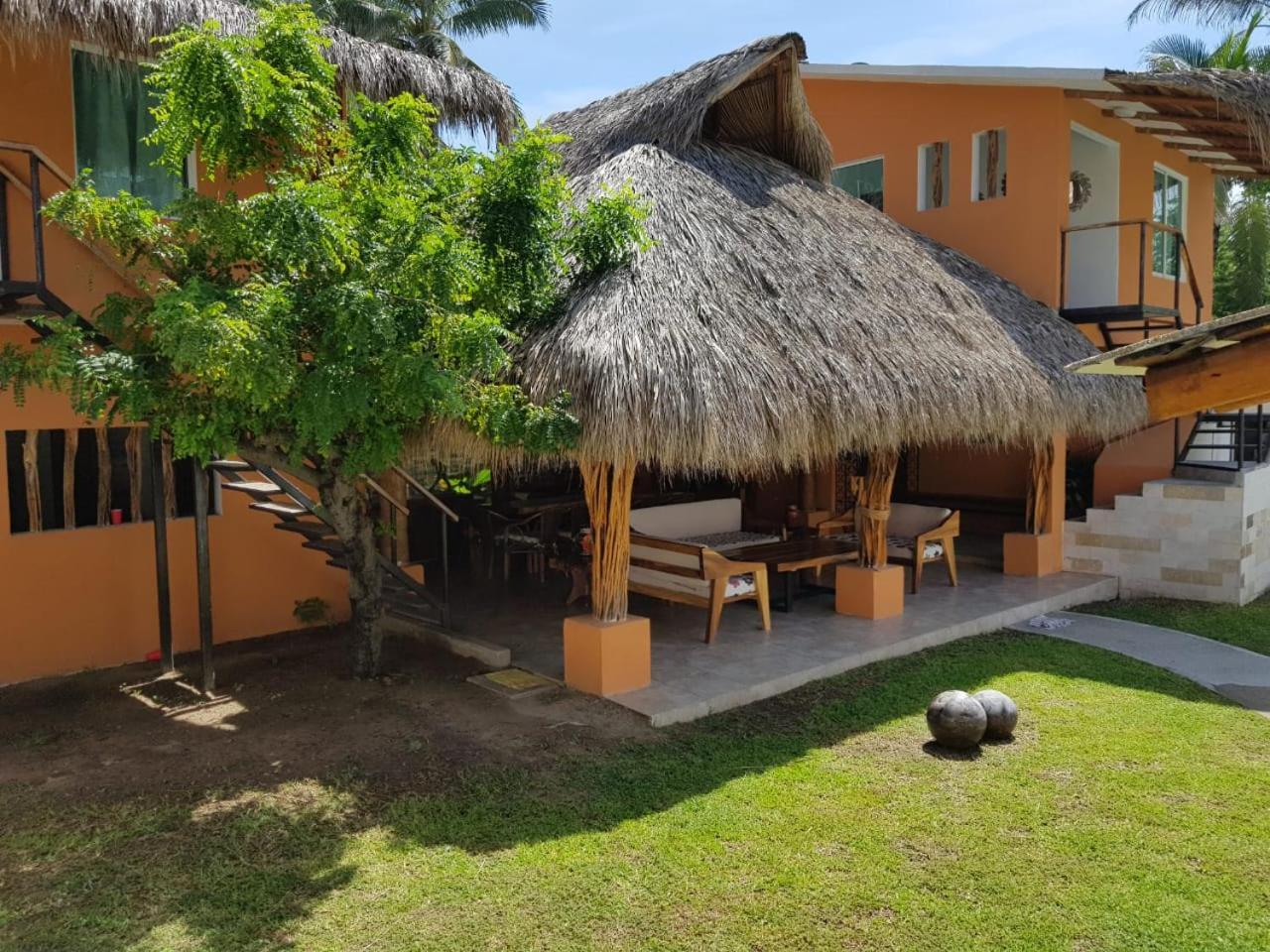 Hotel Las Quintas 3*
