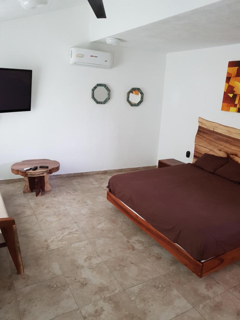 Hotel Las Quintas 3*