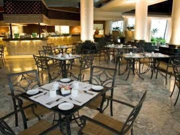 Grand Mayan Acapulco