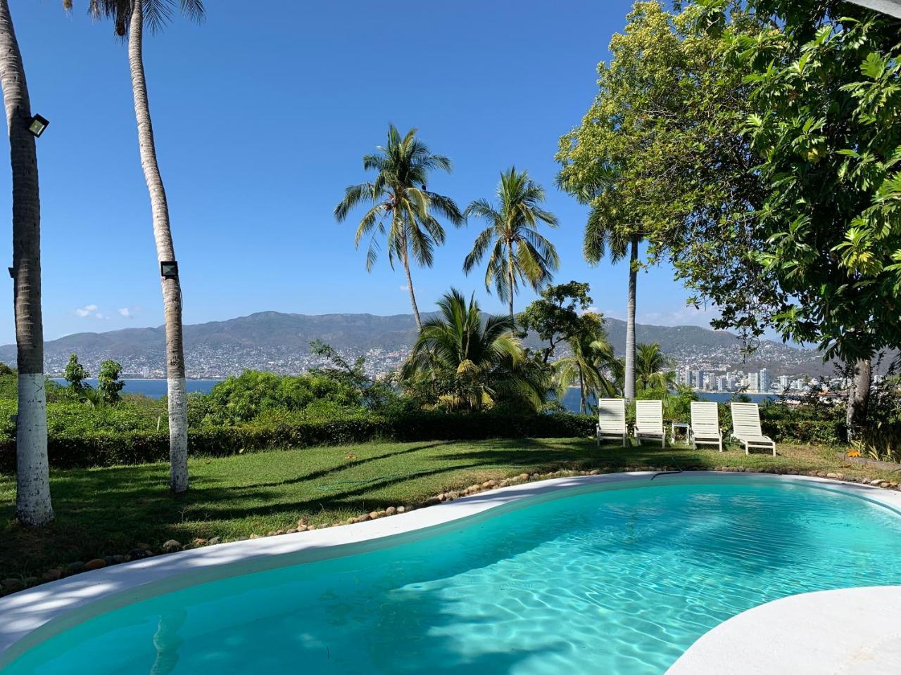 Casa En Fraccionamiento Las Brisas Acapulco