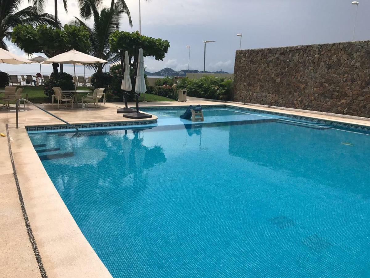 Condominio Laureles, *