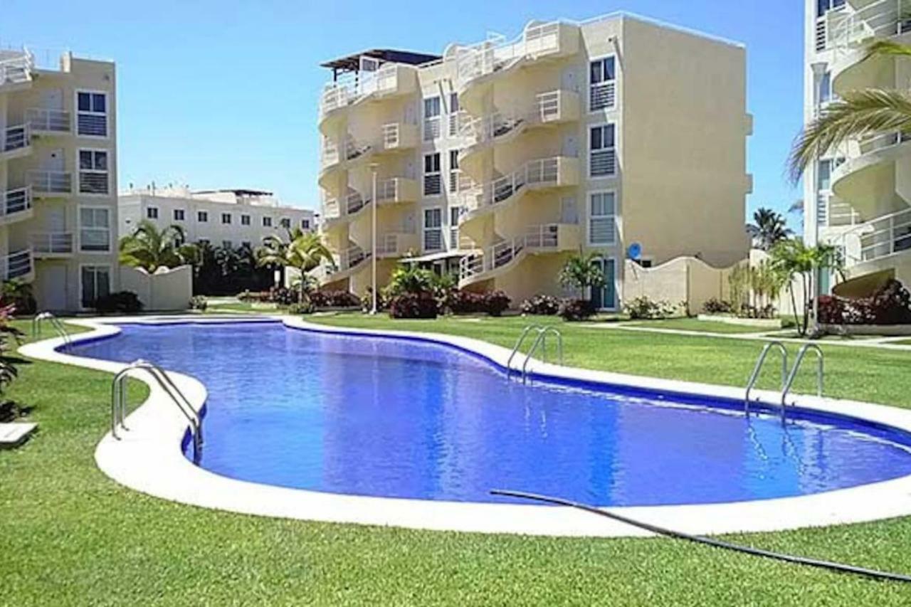 Depa Marina Diamante · Depto Pb Internet Alberca Palapa Marina Diamante Acapulco