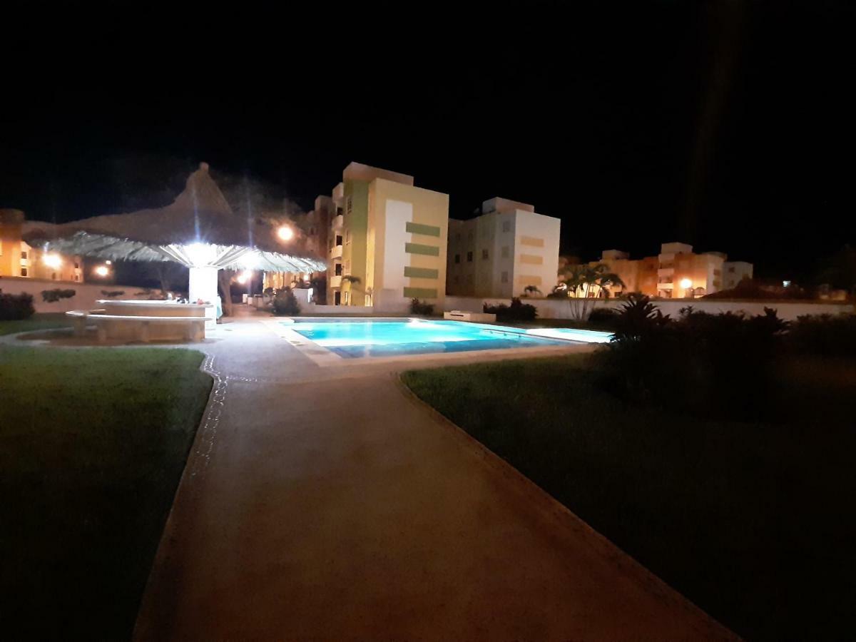 Víctor House *