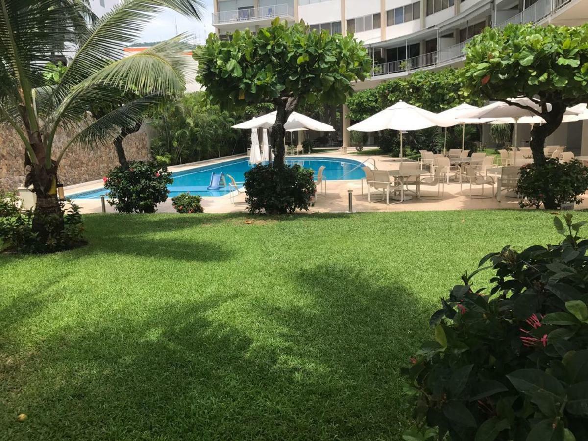 Condominio Laureles, Apartamento *