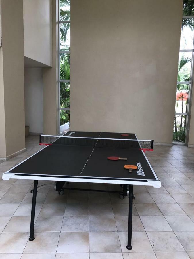 Condominio Laureles, * Acapulco