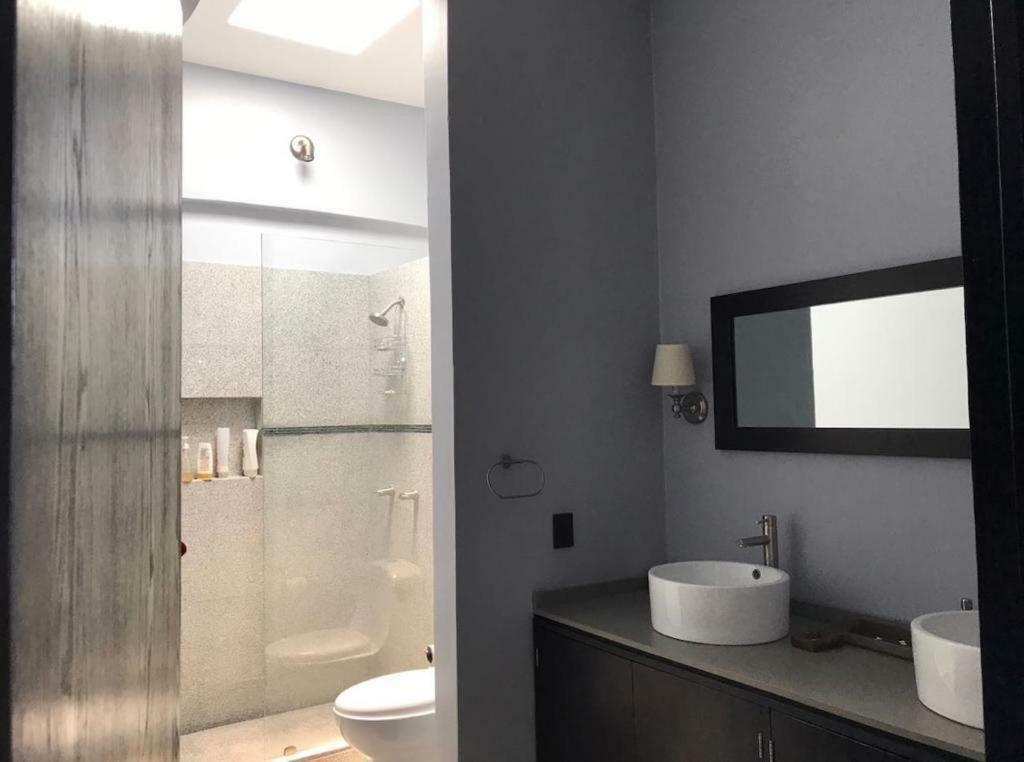 Condominio Laureles, * Acapulco