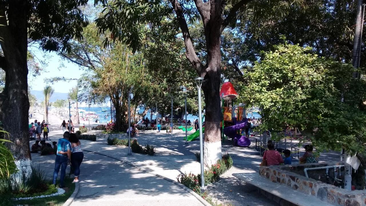 De Reyes Acapulco