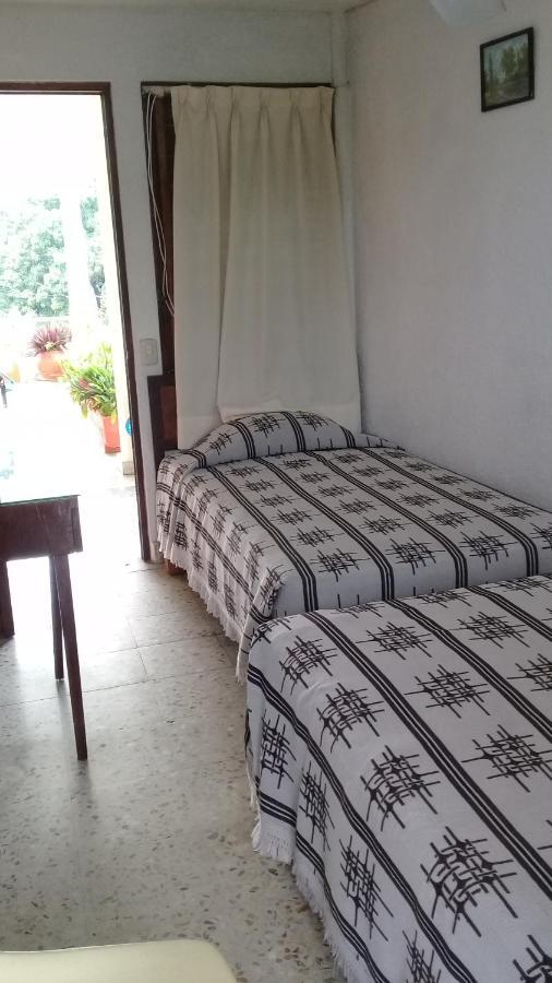 Hotel De Reyes 3*