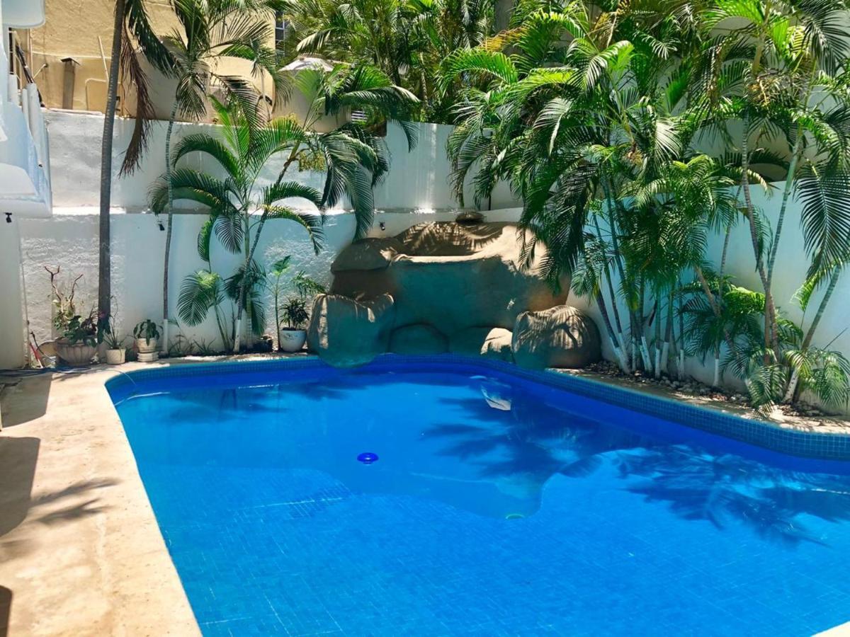 Y Mediterrane Acapulco