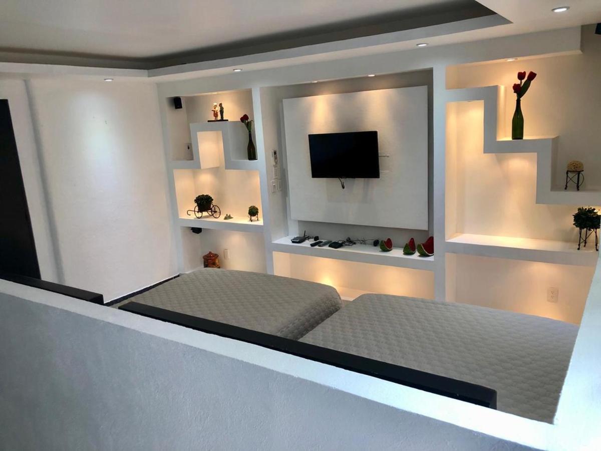 Y Mediterrane Inn Acapulco