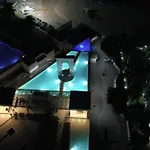 Armando\'S Le Club #Paradise