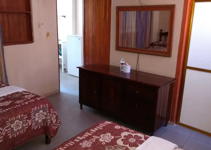 Hotel Y Bungalows Olivares