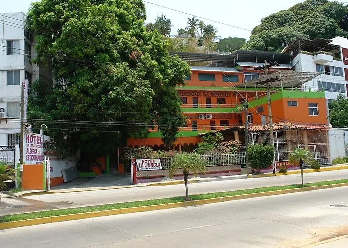 Hotel La Jungla
