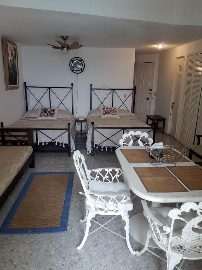 Apartahotel Las Torres Gemelas - Torres Gemelas Apartamento 810 *