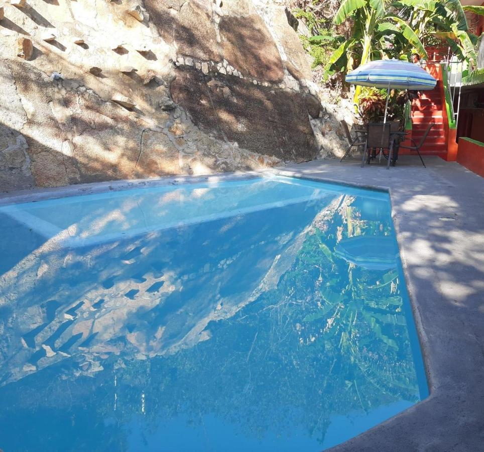 Hotel La Jungla 3*