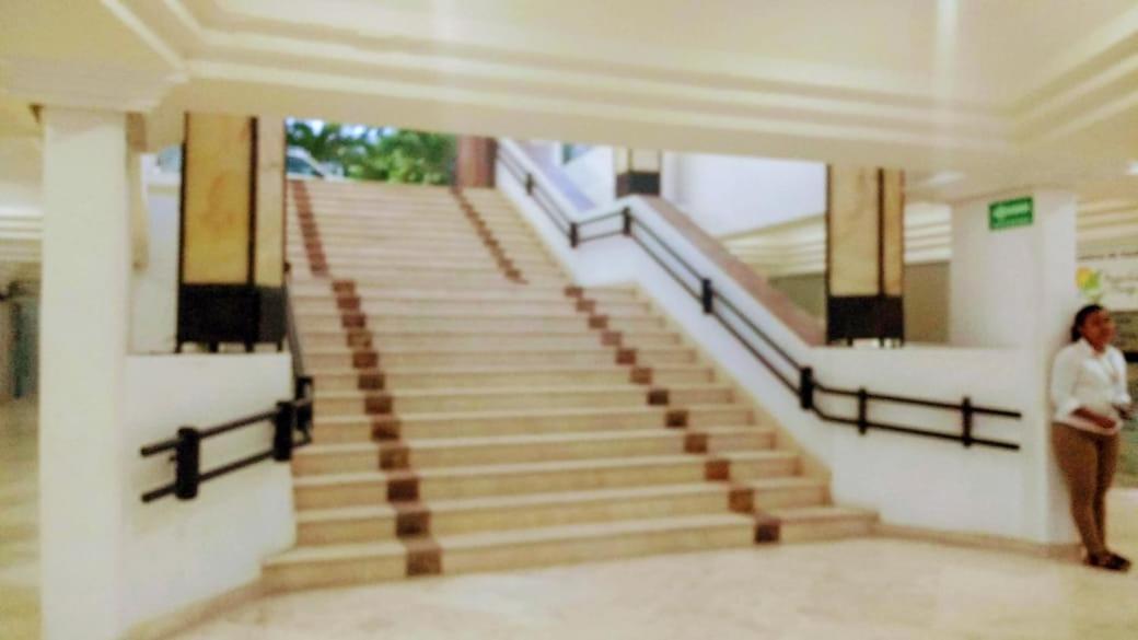 En Torres Gemelas 2812 Sur Apartahotel *