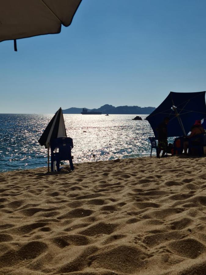 Apartahotel En Torres Gemelas 2812 Sur Acapulco