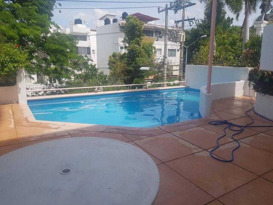 Departamento En Zona Dorada De Apartamento *