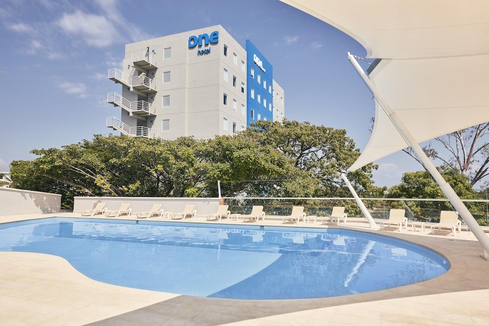 One Diamante Hotel 3*