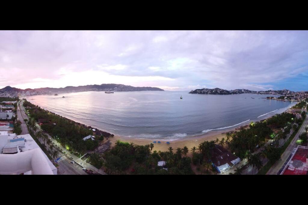 Luxurious Apartment, Oceanfront, Spectacular View