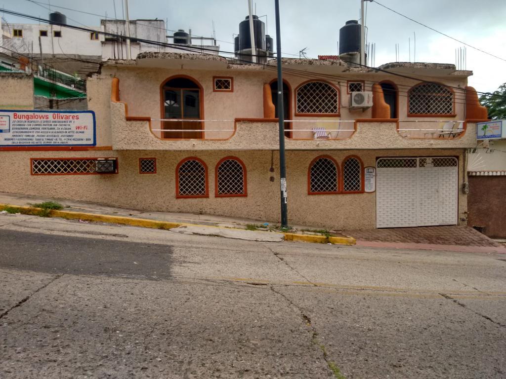 Y Olivares Pensión 2*
