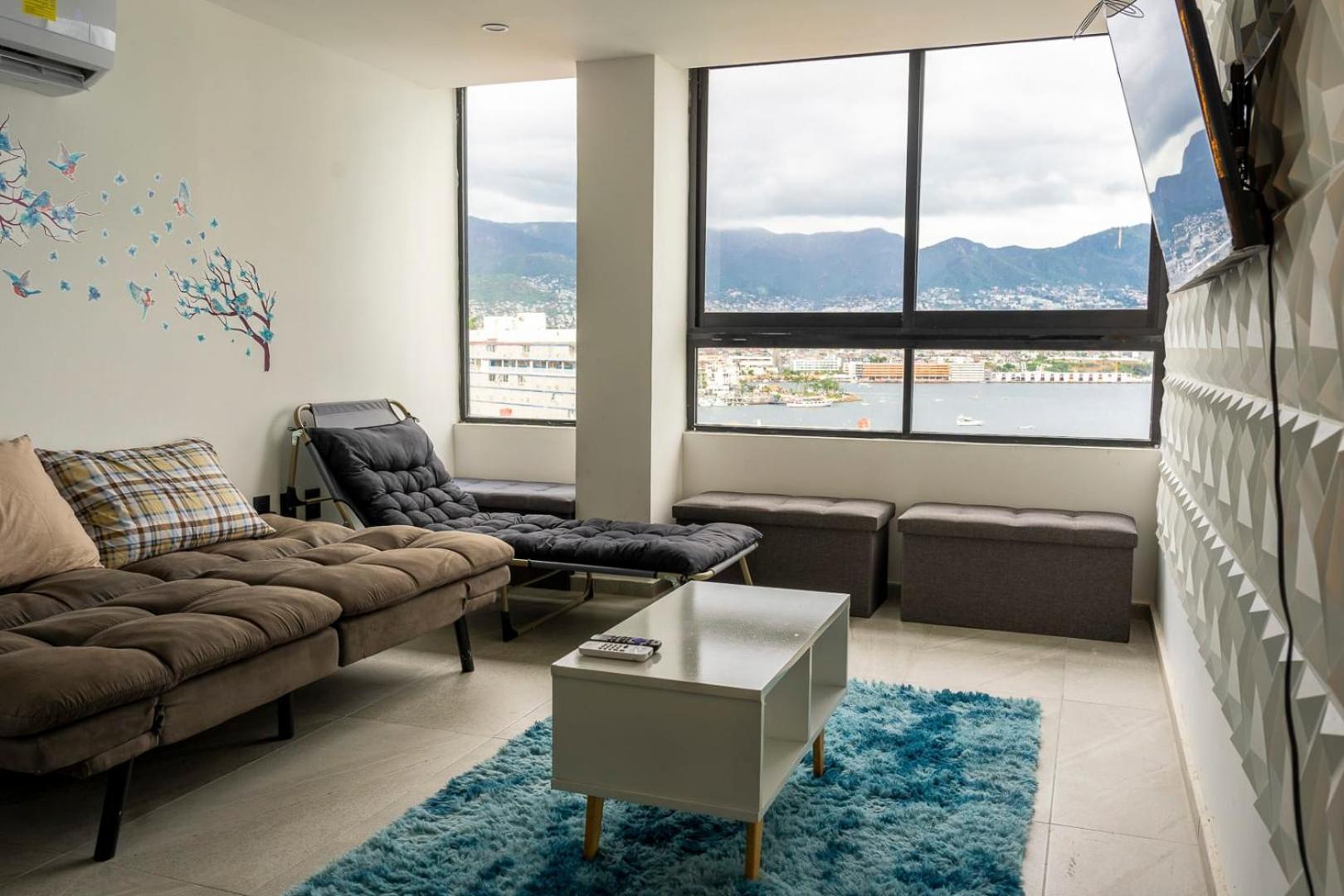 Retreat With Bay Views & Amenities * Acapulco