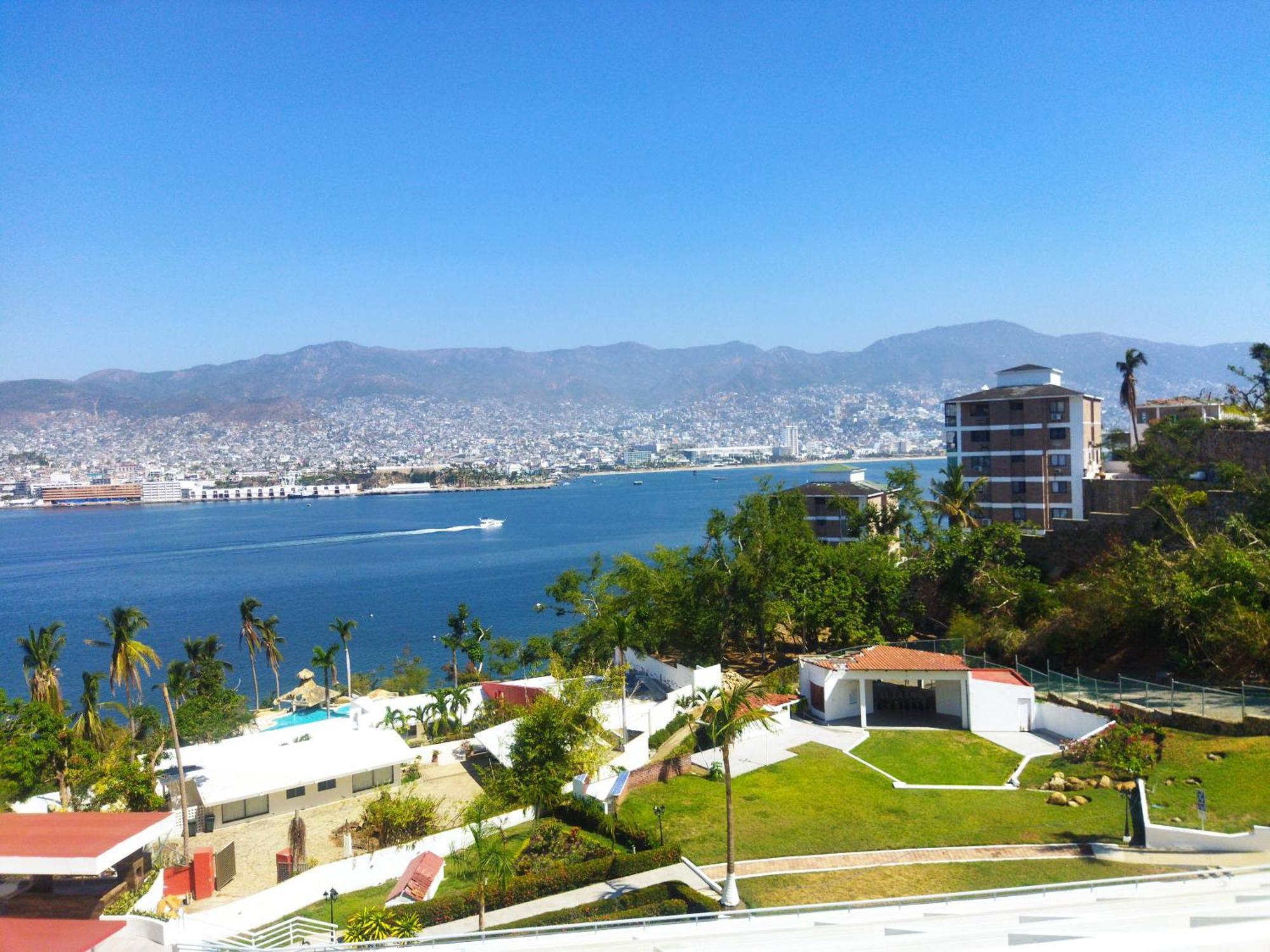 Hotel Aristos 4*