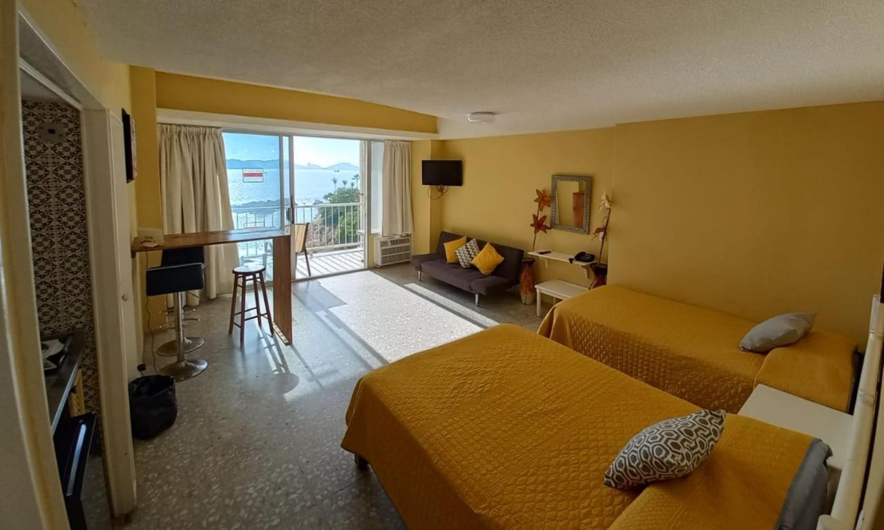 Torres Gemelas Acapulco