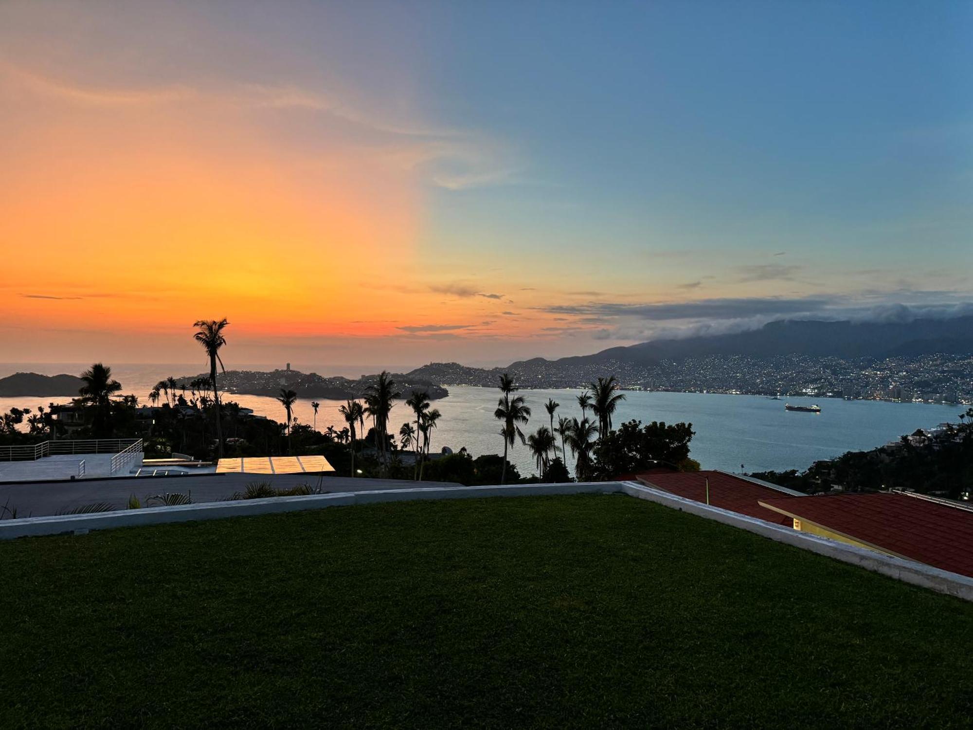 Casa Brisas Con La Mejor Vista De * Acapulco