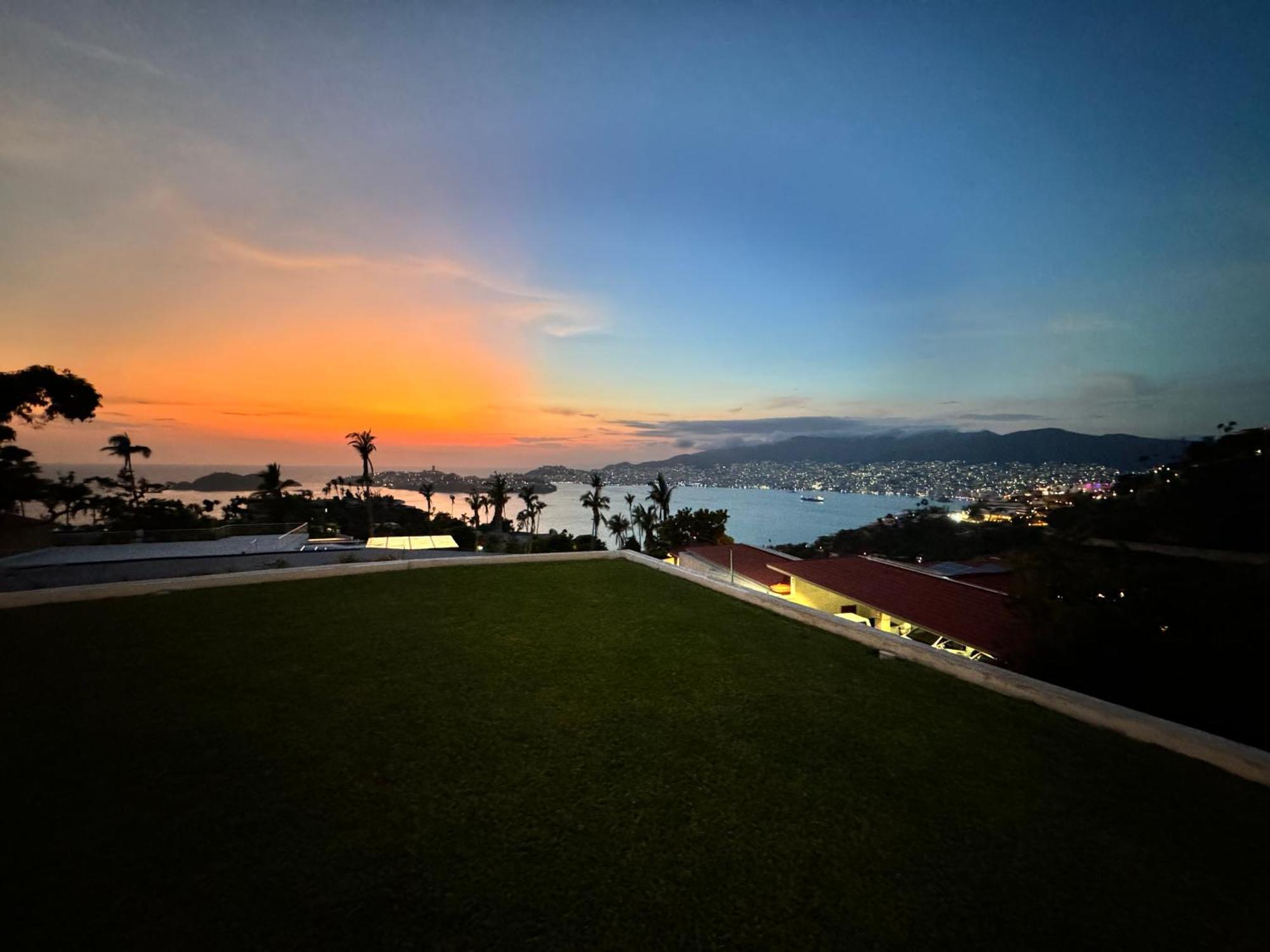 Casa Brisas Con La Mejor Vista De * Acapulco