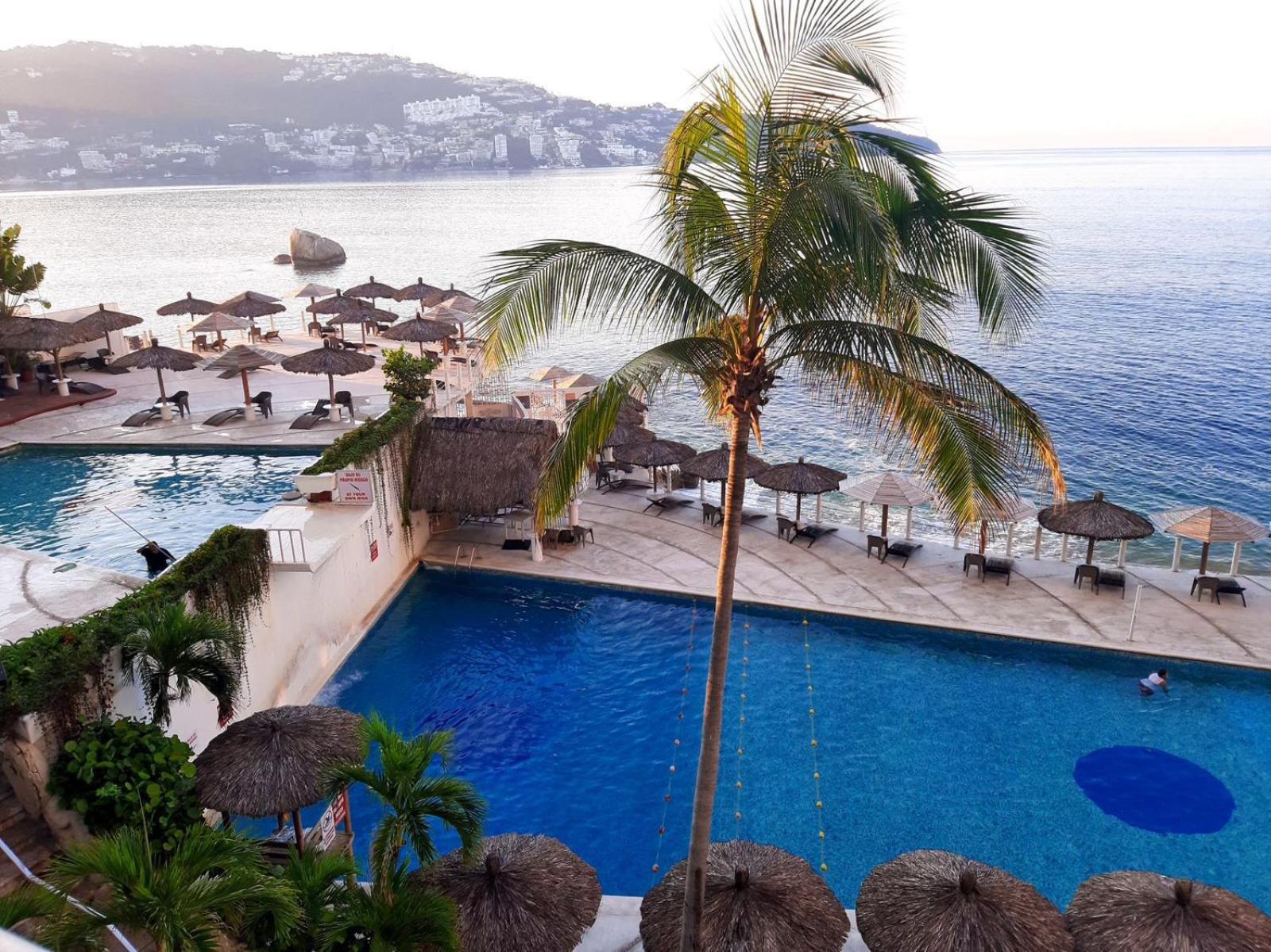 Penthouse Torres Gemelas * Acapulco
