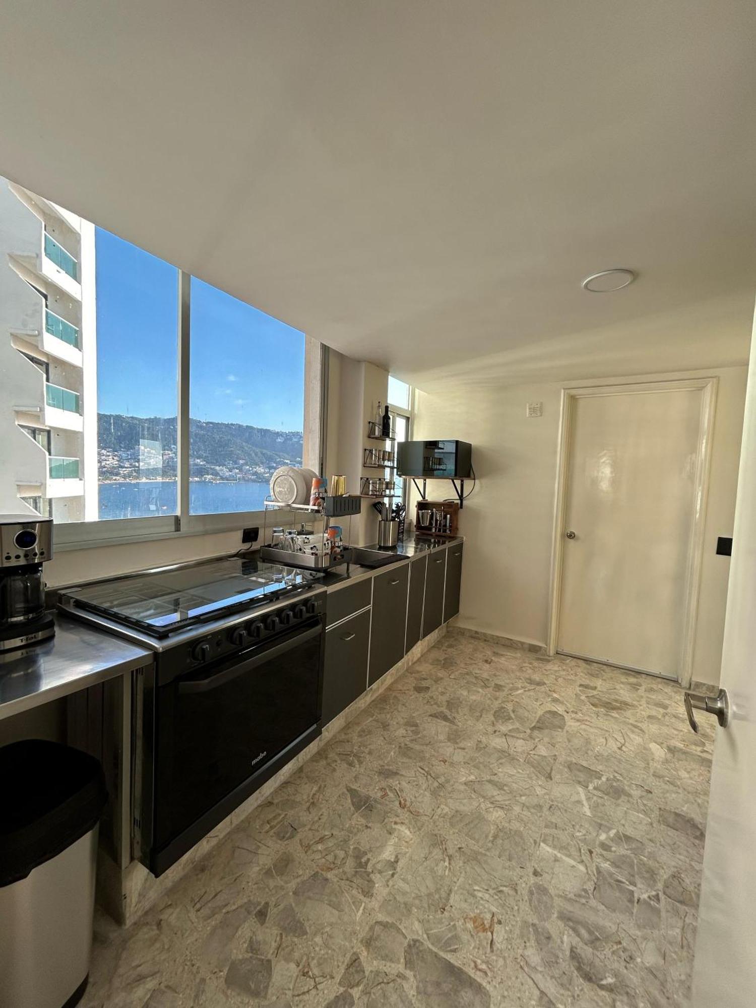 Exclusivo Departamento Con Vista Al Mar De Apartahotel Acapulco