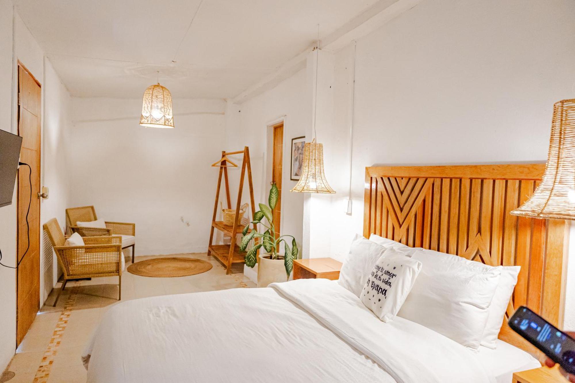 Hotel Boutique Evana 3*