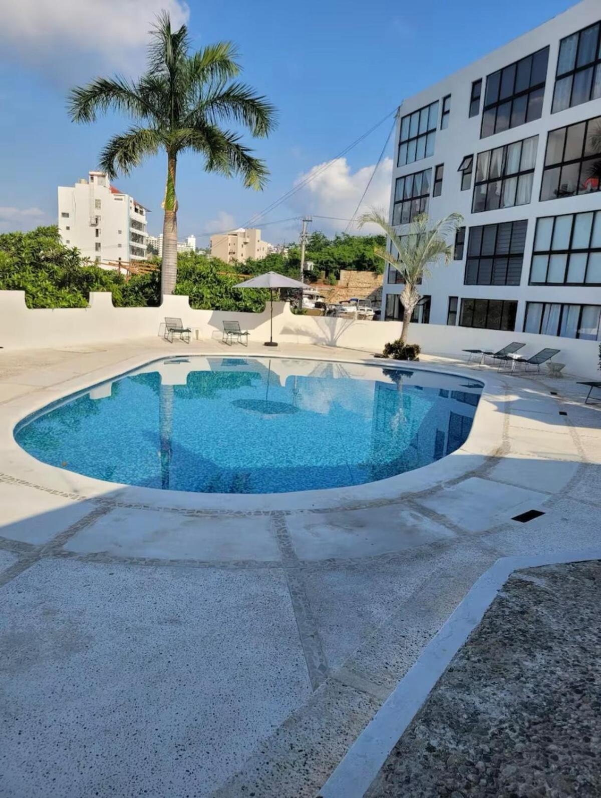 Departamento Con Vista Al Mar Sobre Costera * Acapulco