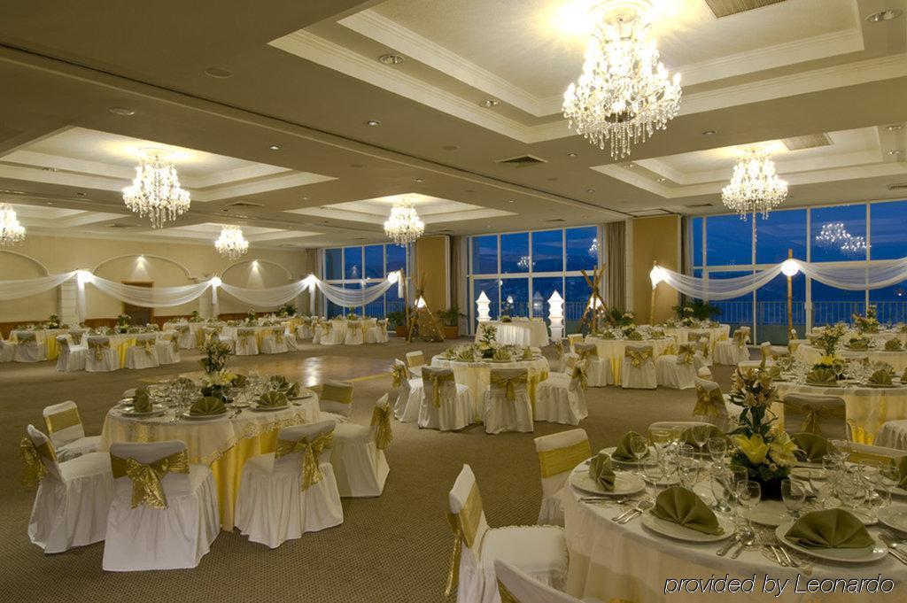Krystal Hotel Acapulco