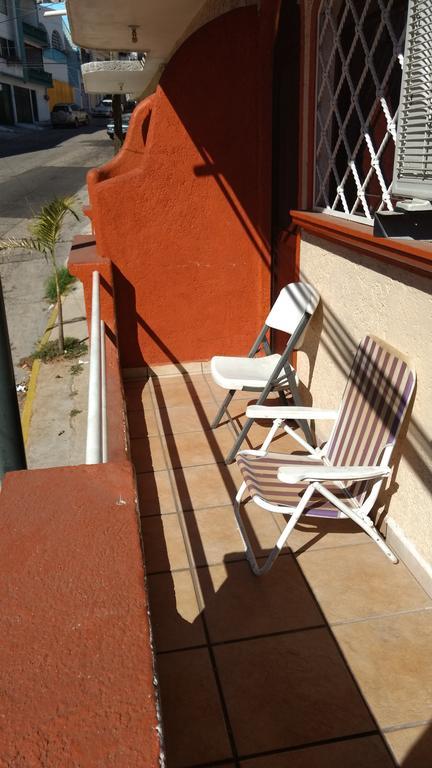 Y Olivares Pensión 2*