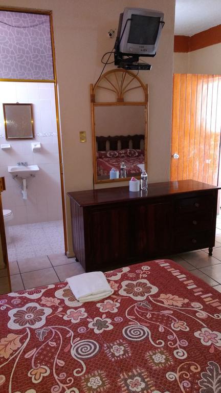 Y Olivares Pensión Acapulco
