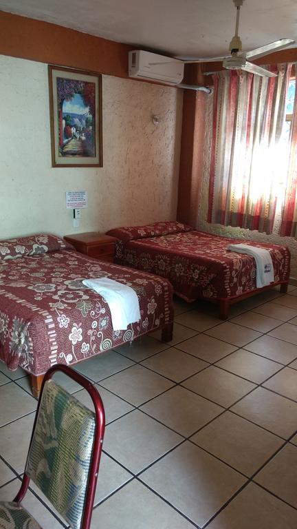 Y Olivares Acapulco