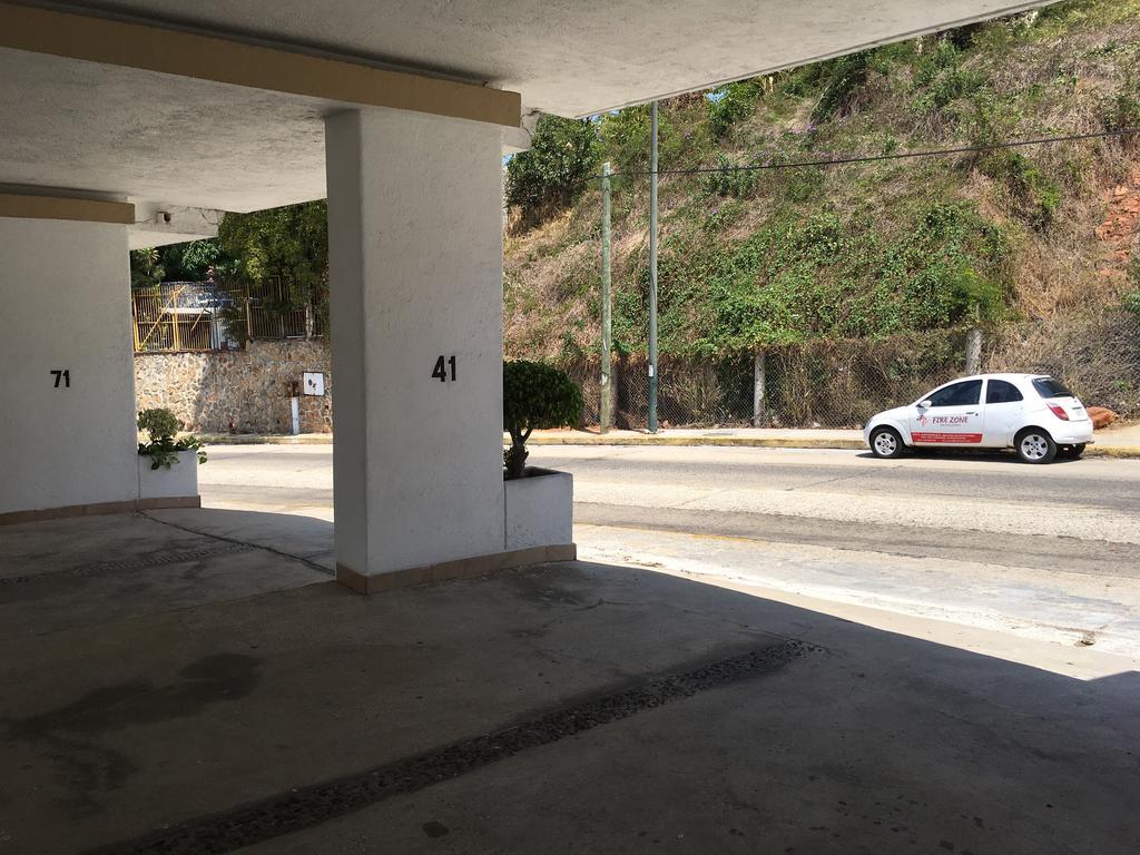 Marina Del Sol *